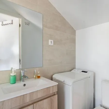 Apartment 16 - Skyline Terrace Lisbon