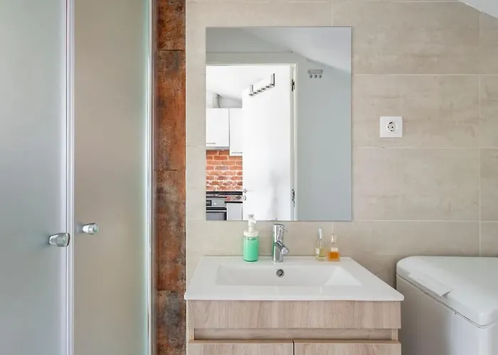 16 - Skyline Terrace *