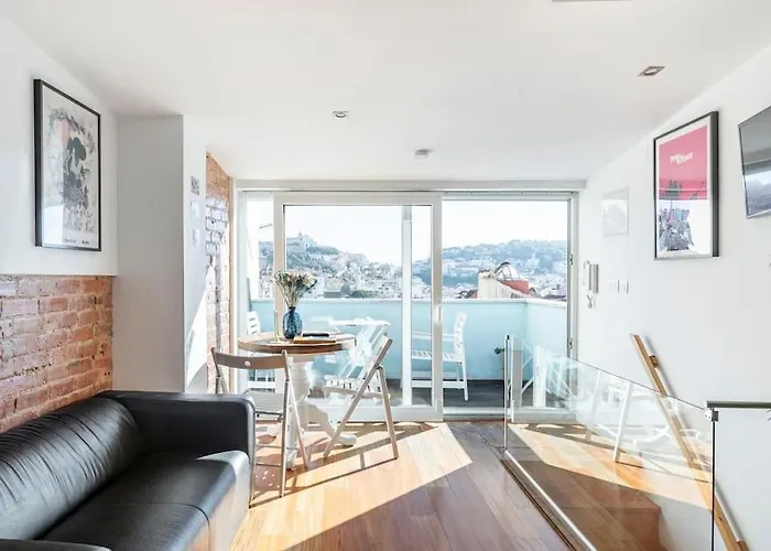 16 - Skyline Terrace