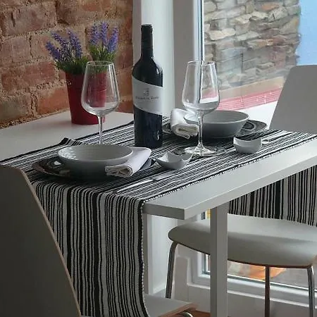 16 - Skyline Terrace